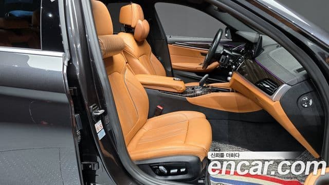 BMW 5시리즈 (G30) 520i M Sport, 2022 11