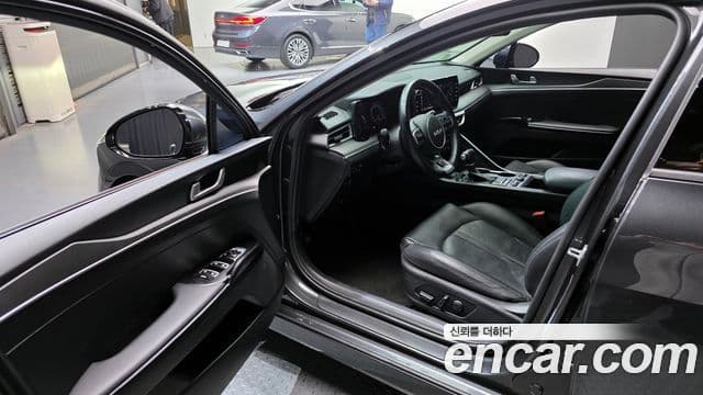 Kia K5 3세대 Trendy, 2023 10