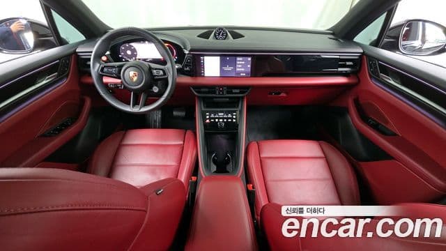 Porsche Macan EV базовый 4, 2025 7