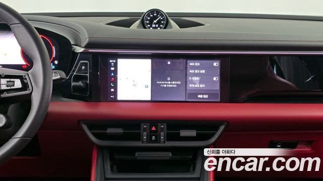 Porsche Macan EV базовый 4, 2025 14