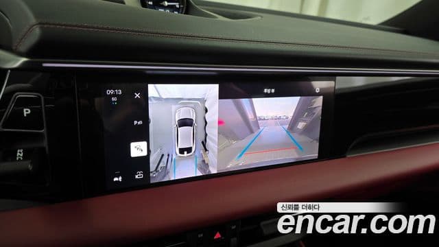 Porsche Macan EV базовый 4, 2025 15