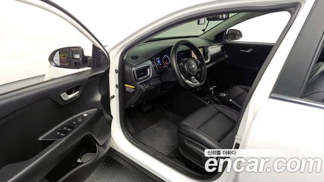 Kia Stonic Trendy, 2020 11