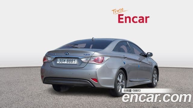 Hyundai Sonata гибрид Royal, 2012 2