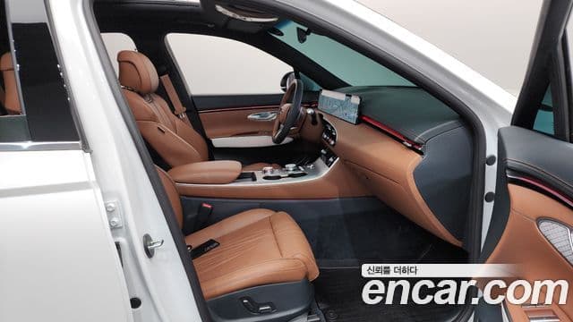 Genesis GV70, 2025 11