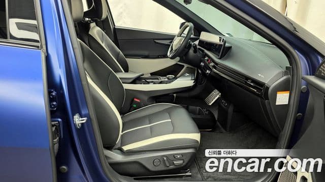 Kia The / новый New EV6 GT Line, 2025 11