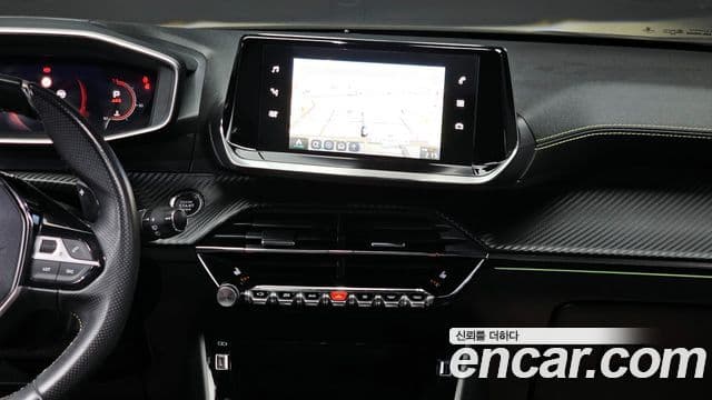 Peugeot 2008 2세대 1.5 BlueHDi GT Line, 2021 14