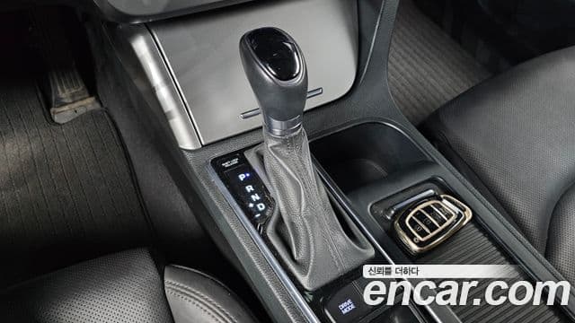 Hyundai LF Sonata 2.0 Smart, 2015 9