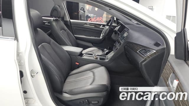 Hyundai LF Sonata 2.0 Smart, 2015 11