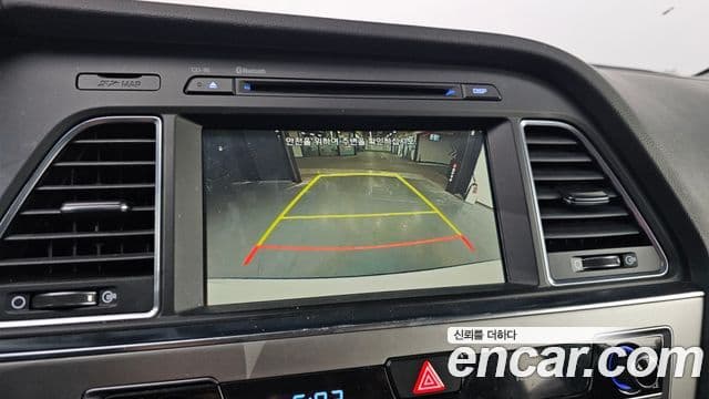 Hyundai LF Sonata 2.0 Smart, 2015 15