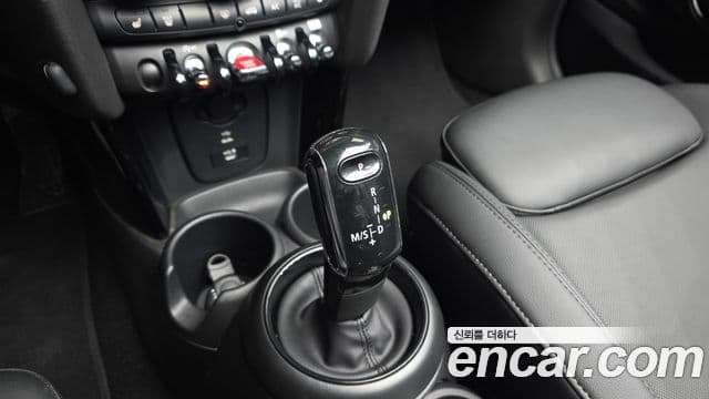 Mini Cooper кабриолет 3세대, 2022 9