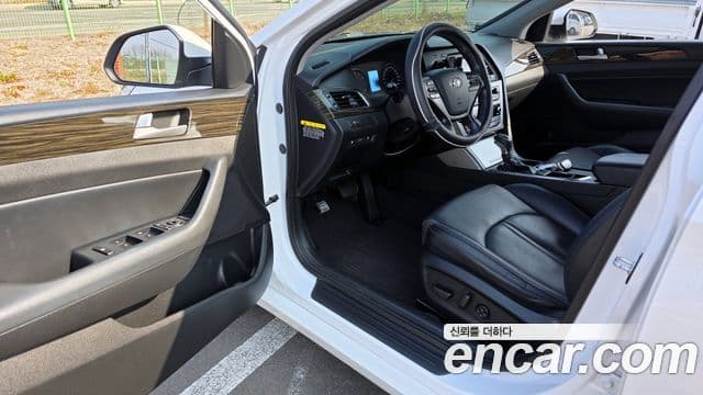 Hyundai LF Sonata 2.0 Smart, 2017 11