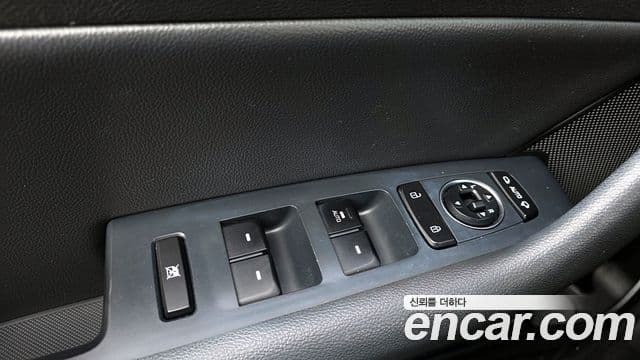 Hyundai LF Sonata 2.0 Smart, 2017 17