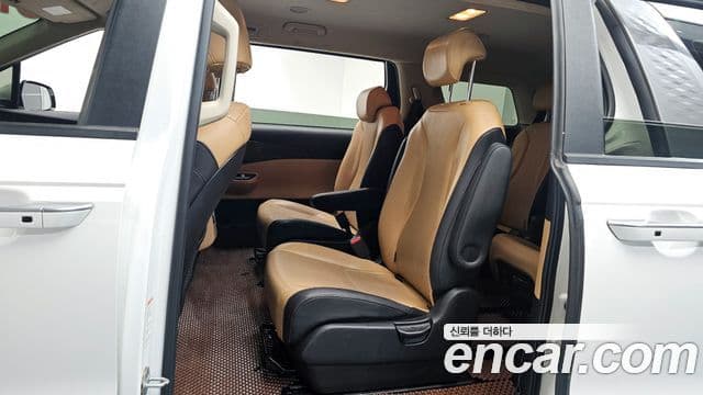 Kia Carnival 4세대 Prestige, 2021 11