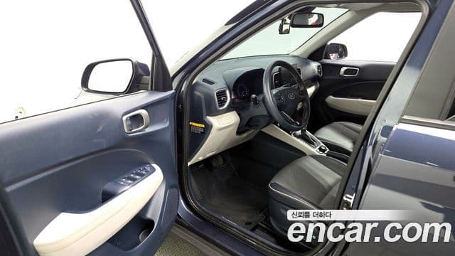 Hyundai Venue 1.6 Flux, 2020 10