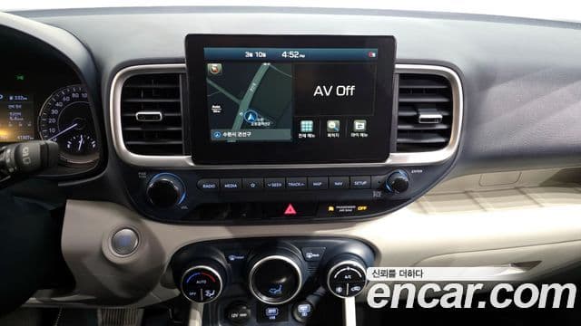 Hyundai Venue 1.6 Flux, 2020 14