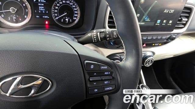 Hyundai Venue 1.6 Flux, 2020 19