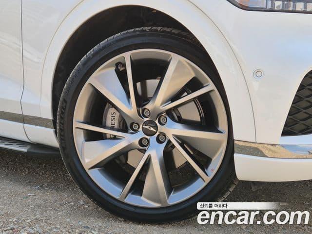 Genesis GV70, 2025 все фото