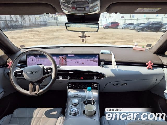 Genesis GV70, 2025 10