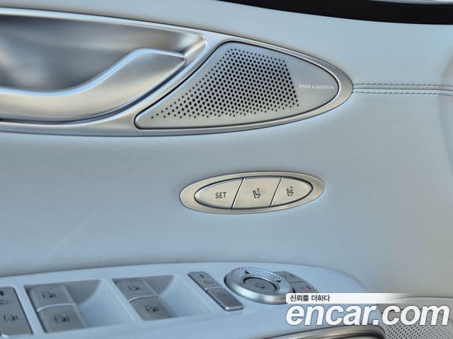 Genesis GV70, 2025 17