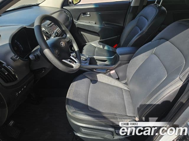 Kia Sportage R люксовая версия, 2012 10