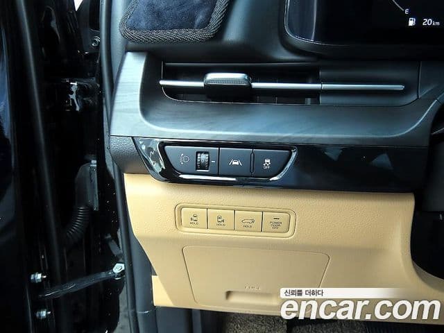 Kia Carnival 4세대 Signature, 2022 14