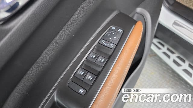 Renault Korea(Samsung) The / новый New QM6 2.0 GDe RE Signature 2WD, 2022 12