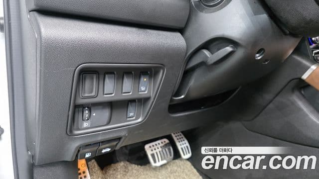 Renault Korea(Samsung) The / новый New QM6 2.0 GDe RE Signature 2WD, 2022 13