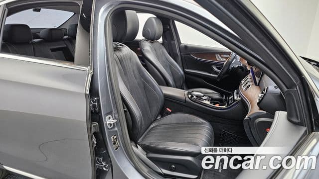 Mercedes-Benz E-класс W213 Exclusive, 2019 12