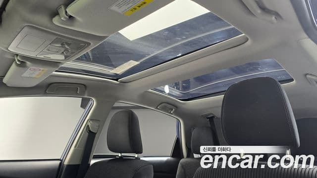 Toyota 프리우스 V, 2015 19