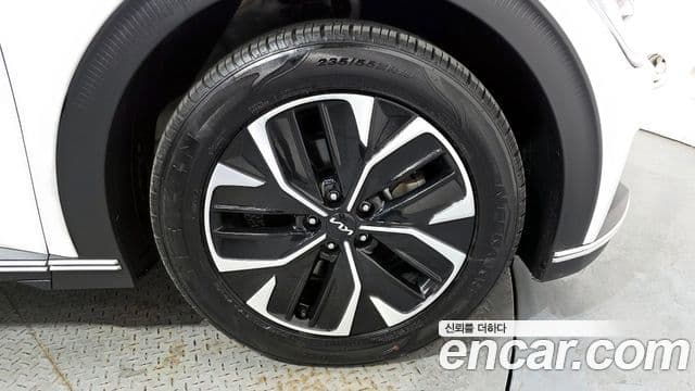 Kia EV6 Air, 2022 все фото