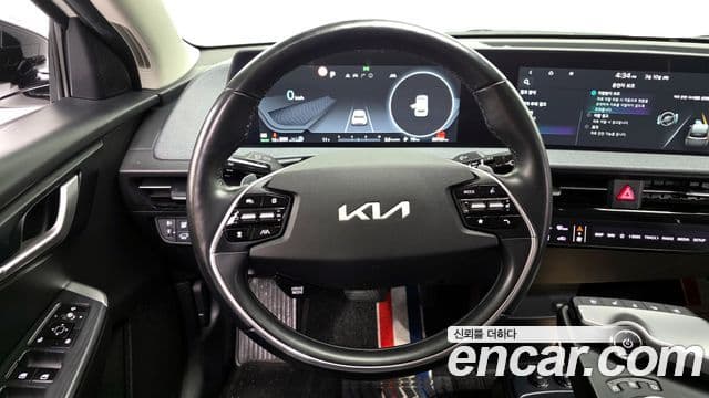 Kia EV6 Air, 2022 13