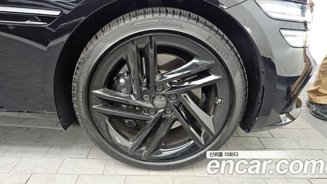 Genesis G80 (RG3) чёрный, 2026 все фото