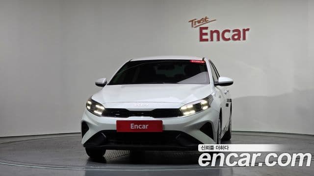 Kia The / новый New K3 2세대 Trendy, 2022 3