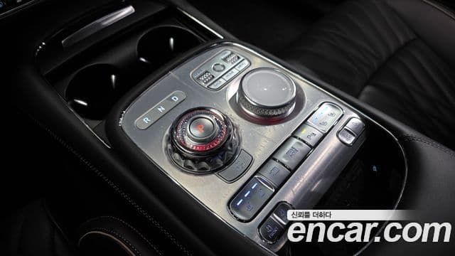 Genesis G90 (RS4) бензин 3.5 турбо AWD, 2025 9