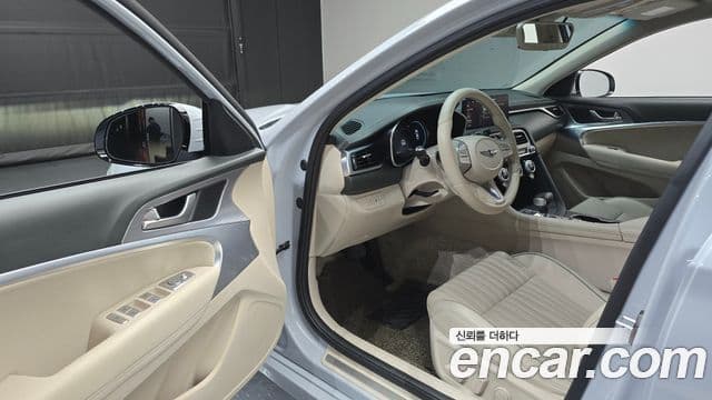 Genesis The / новый New G70, 2022 11