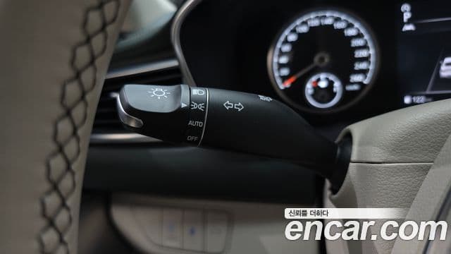 Genesis The / новый New G70, 2022 18