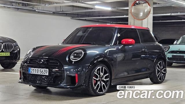 Mini Cooper S 4세대 JCW, 2025 1