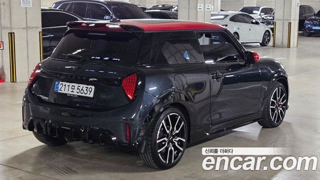 Mini Cooper S 4세대 JCW, 2025 2