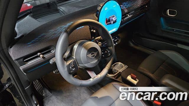 Mini Cooper S 4세대 JCW, 2025 13
