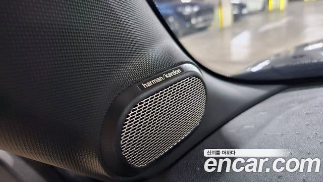 Mini Cooper S 4세대 JCW, 2025 17