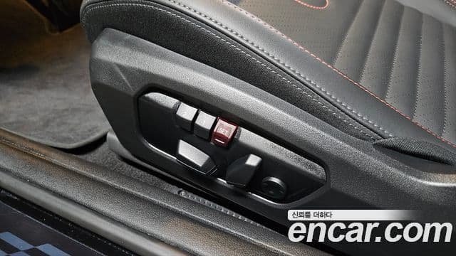 Mini Cooper S 4세대 JCW, 2025 18