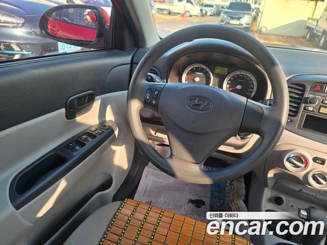 Hyundai 베르나(новый кузов / новое поколение) бензин 1.4 DOHC Elegance, 2009 9