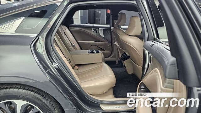 Kia K8 гибрид Noblesse, 2022 12