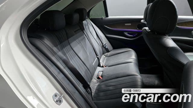 Mercedes-Benz E-класс W213 Exclusive, 2019 12