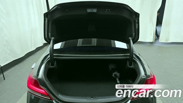 Genesis G70 Prestige, 2019 20