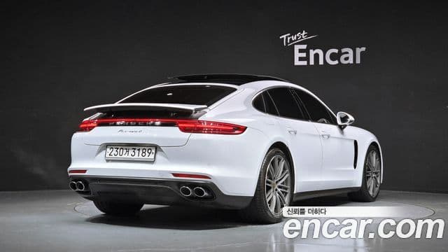 Porsche Panamera (971), 2020 2