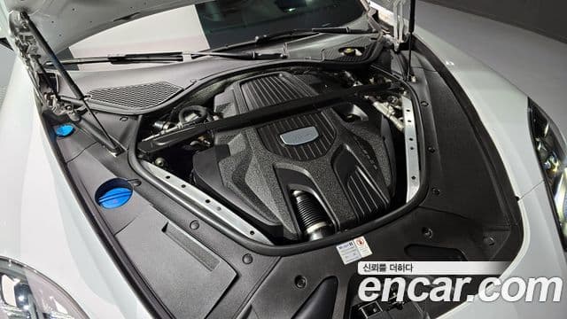 Porsche Panamera (971), 2020 6