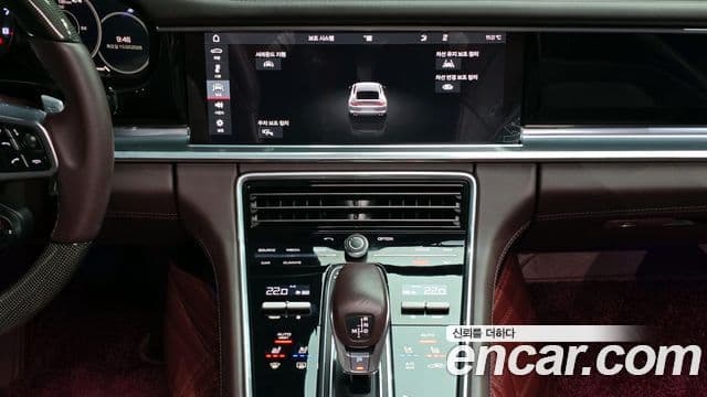 Porsche Panamera (971), 2020 16