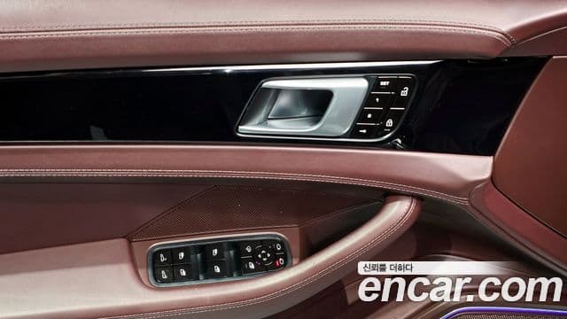 Porsche Panamera (971), 2020 17