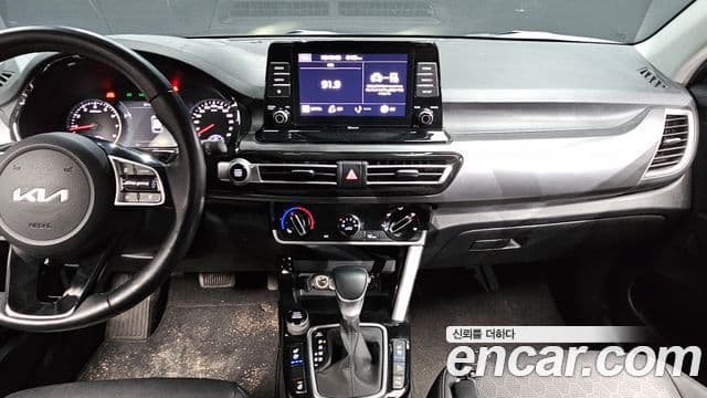 Kia Seltos Signature, 2023 14